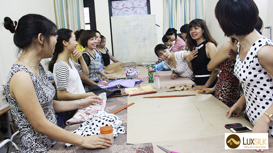 Đội Ngũ Kỹ Thuật Chuyên Môn Cao