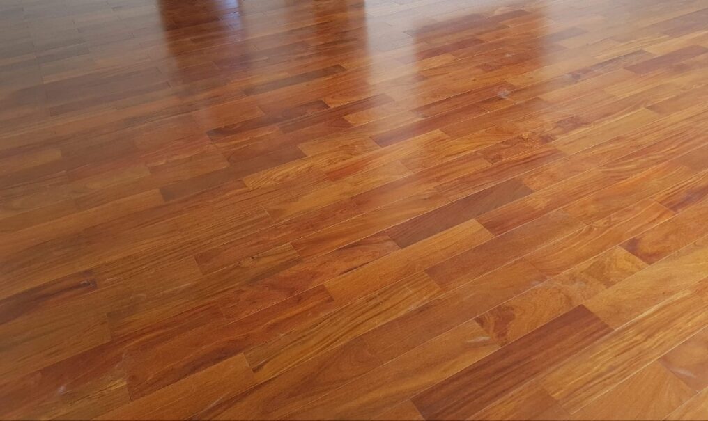 Sàn gỗ lim Nam Phi 18x120x900mm